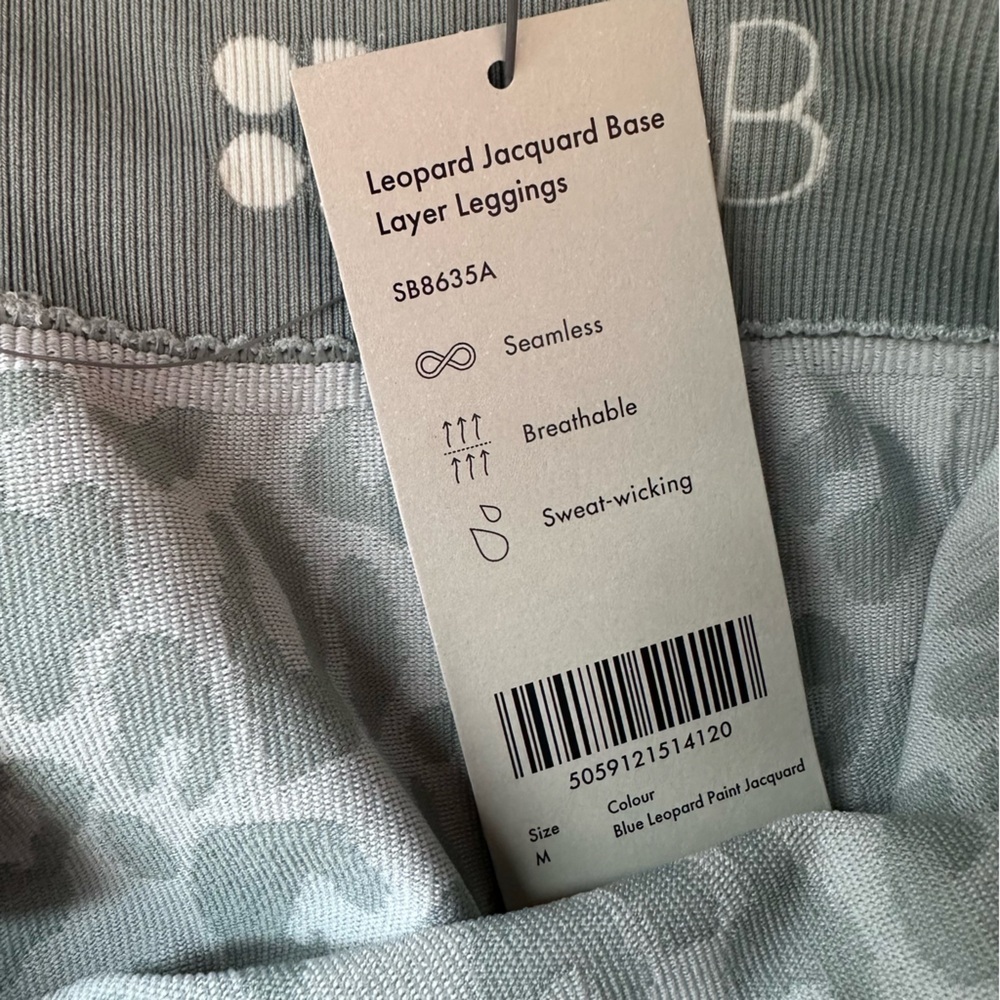Sweaty Betty Blue Leopard Print Jacquard Base Layer Seamless Leggings Size M NWT - Picture 8 of 9